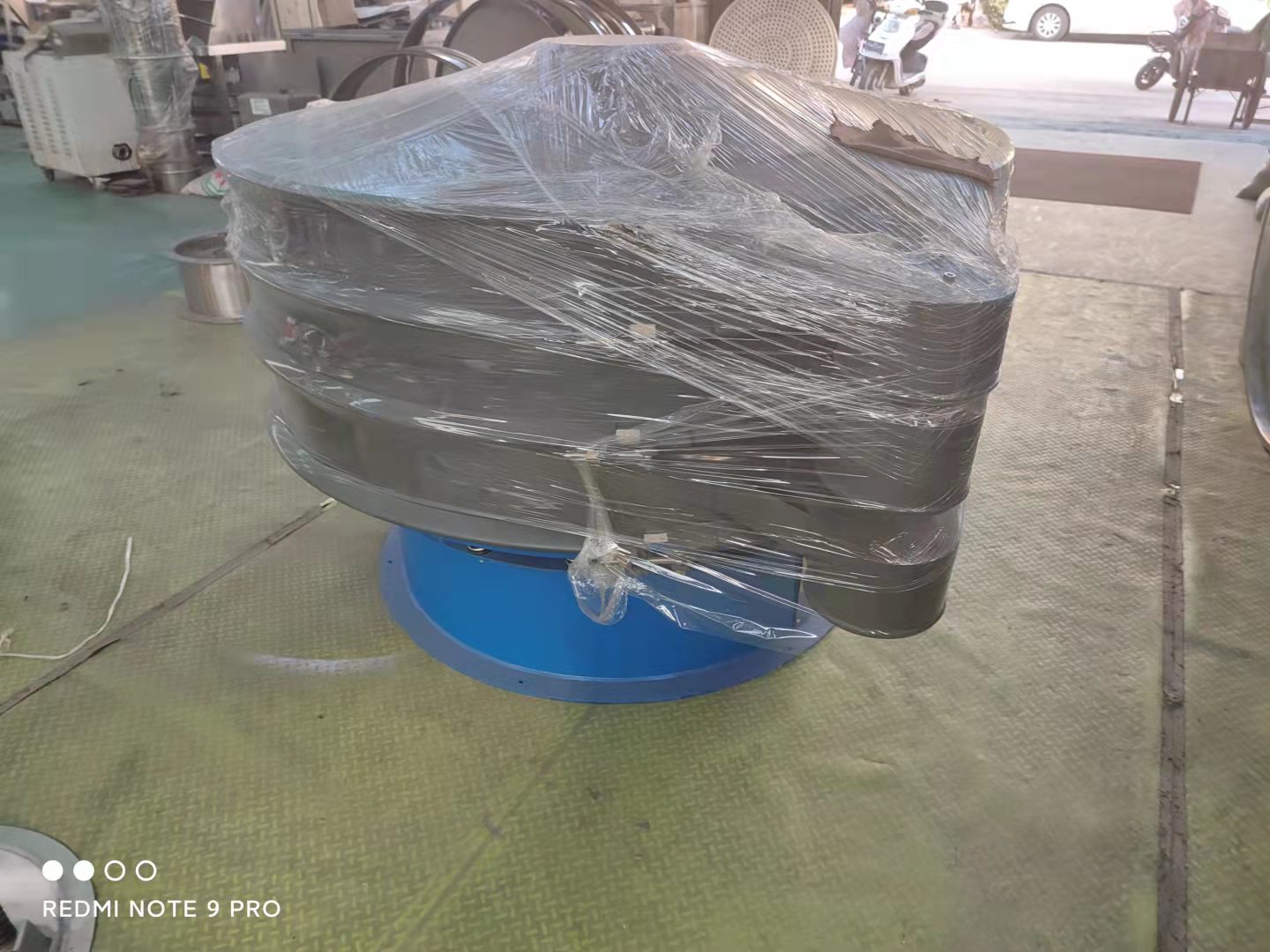 新乡智拓机械旋振筛发货